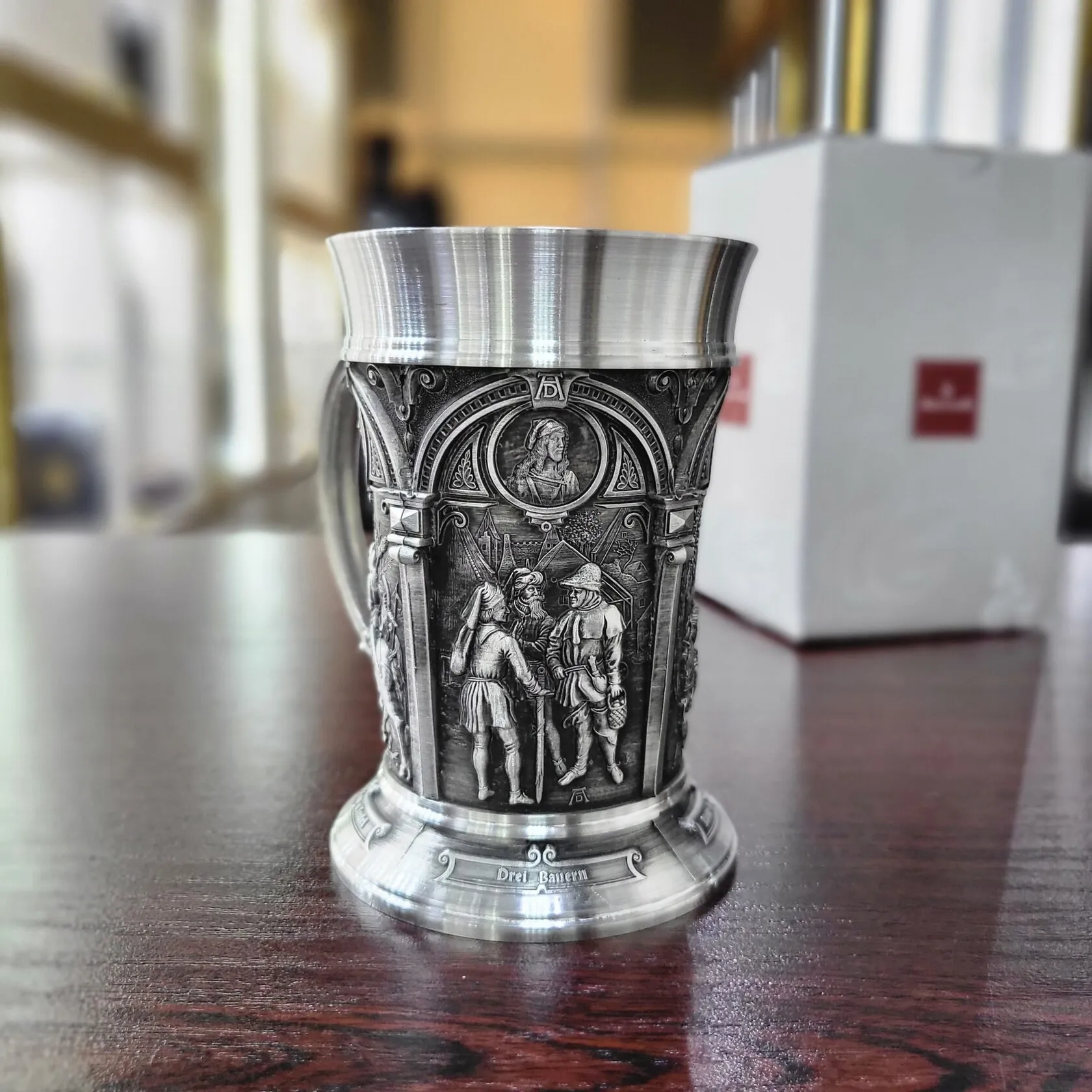 Бокал с ручкой "Durer"